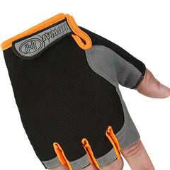 1 Pair Of Fitness Half Finger Gloves